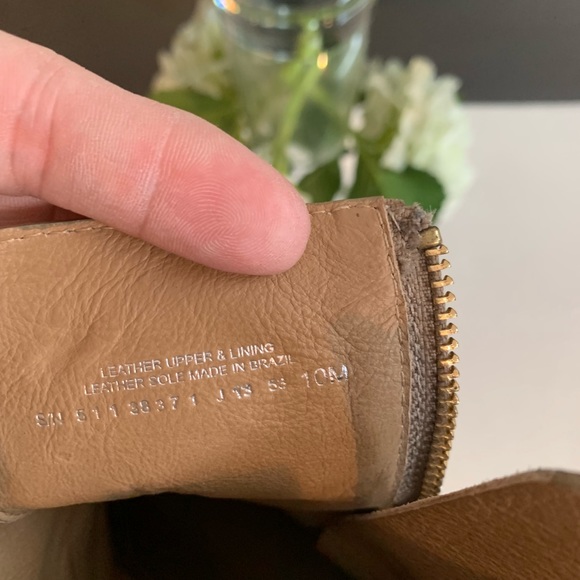 Tory Burch golden boots - Picture 5 of 8